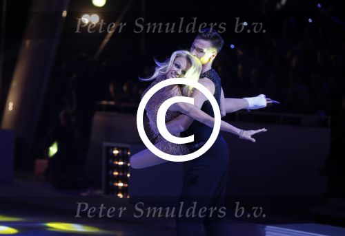 Hilversum 19 januari 2013
Pamela Anderson en haar schaatspartner Matt Evers bij sterren dansen op het ijs van SBS6.
Peter Smulders bv