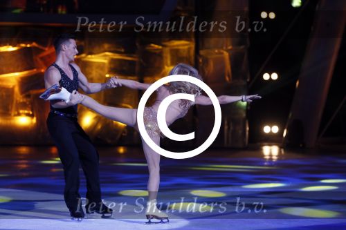 Hilversum 19 januari 2013
Pamela Anderson en haar schaatspartner Matt Evers bij sterren dansen op het ijs van SBS6.
Peter Smulders bv