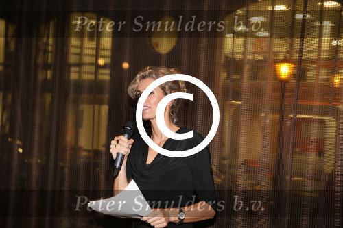 Amsterdam 4 februari 2013
Presentatie boek Patricia Snel in V hotel . Jaap Jongbloed krijgt het eerste exemplaar en zijn vriendin Quirine Melssen zingt verschillende liederen.
Peter Smulders bv