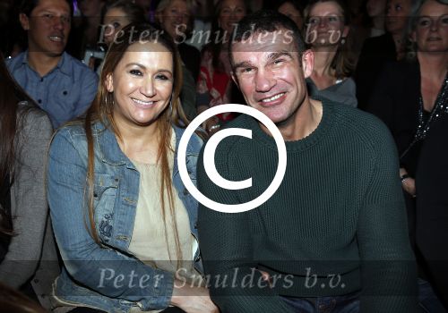 Amsterdam 25 januari 2013
Modeshow muchachomalo tijdens amsterdam fashion week met oa Ferry Doedens. Peter Aarts met vriendin
Peter Smulders bv