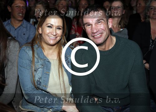 Amsterdam 25 januari 2013
Modeshow muchachomalo tijdens amsterdam fashion week met oa Ferry Doedens. Peter Aarts met vriendin
Peter Smulders bv