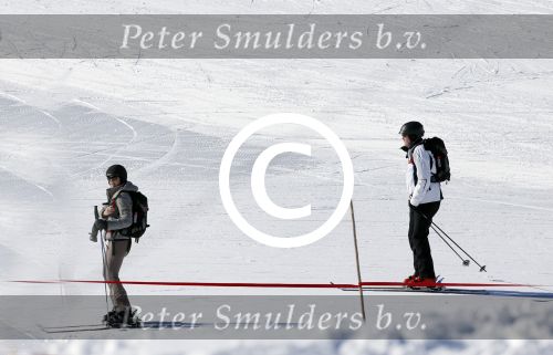 Lech, 18 Februari 2013 Fotoshoot Kon. huis in Lech tijdens de wintersportvakantie met o.a.: Koningin Beatrix, Prins Willem Alexander, Prinses Maxima, Prinses Amalia, Prinses Alexia en Prinses Ariane.
Foto Peter Smulders BV