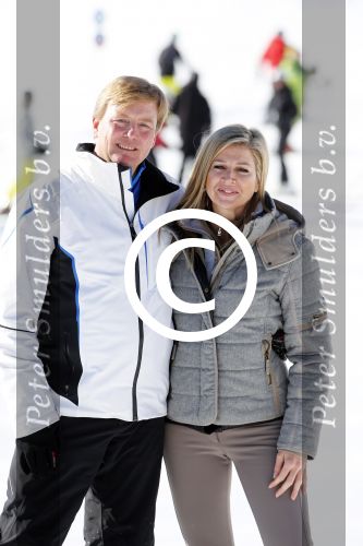 Lech, 18 Februari 2013 Fotoshoot Kon. huis in Lech tijdens de wintersportvakantie met o.a.: Koningin Beatrix, Prins Willem Alexander, Prinses Maxima, Prinses Amalia, Prinses Alexia en Prinses Ariane.
Foto Peter Smulders BV