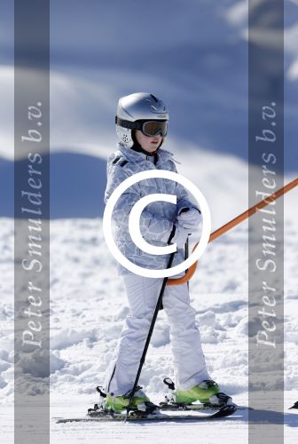 Lech, 18 Februari 2013 Fotoshoot Kon. huis in Lech tijdens de wintersportvakantie met o.a.: Koningin Beatrix, Prins Willem Alexander, Prinses Maxima, Prinses Amalia, Prinses Alexia en Prinses Ariane.
Foto Peter Smulders BV
