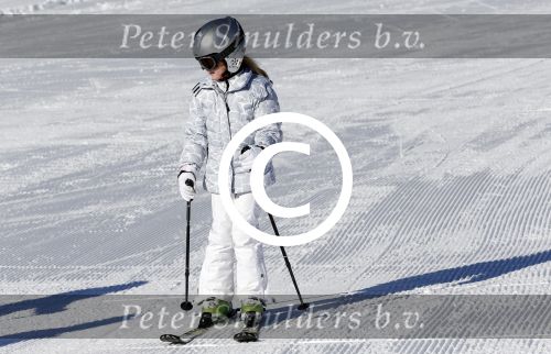 Lech, 18 Februari 2013 Fotoshoot Kon. huis in Lech tijdens de wintersportvakantie met o.a.: Koningin Beatrix, Prins Willem Alexander, Prinses Maxima, Prinses Amalia, Prinses Alexia en Prinses Ariane.
Foto Peter Smulders BV