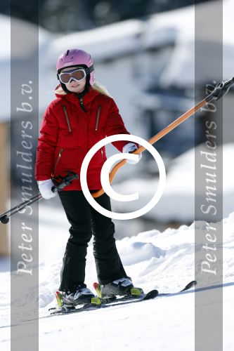 Lech, 18 Februari 2013 Fotoshoot Kon. huis in Lech tijdens de wintersportvakantie met o.a.: Koningin Beatrix, Prins Willem Alexander, Prinses Maxima, Prinses Amalia, Prinses Alexia en Prinses Ariane.
Foto Peter Smulders BV