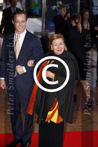Utrecht 1 februari 2013
Koningin Beatrix viert haar 75e verjaardag in het beatrix theater in Utrecht. Prins jaime en prinses Christina
Peter Smulders bv