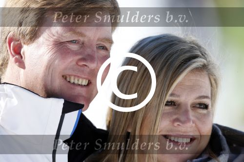 Lech, 18 Februari 2013 Fotoshoot Kon. huis in Lech tijdens de wintersportvakantie met o.a.: Koningin Beatrix, Prins Willem Alexander, Prinses Maxima, Prinses Amalia, Prinses Alexia en Prinses Ariane.
Foto Peter Smulders BV