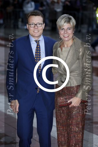 Utrecht 1 februari 2013
Koningin Beatrix viert haar 75e verjaardag in het beatrix theater in Utrecht. prins Constantijn en prinses laurentien
Peter Smulders bv