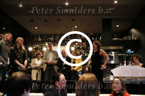 Amsterdam 4 februari 2013
Presentatie boek Patricia Snel in V hotel . Jaap Jongbloed krijgt het eerste exemplaar en zijn vriendin Quirine Melssen zingt verschillende liederen.
Peter Smulders bv