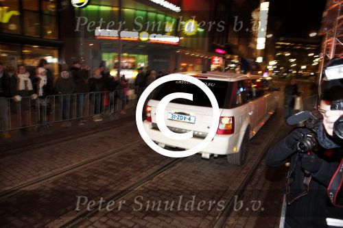 Amsterdam 11 februari 2013
Premiere Ushi must marry met Wendy v Dijk in Tuschinski. Range Rover Limousine
Peter Smulders bv