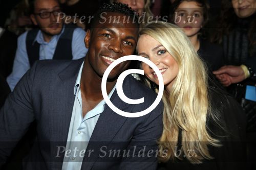 Amsterdam 25 januari 2013
Modeshow muchachomalo tijdens amsterdam fashion week met oa Ferry Doedens. Remy Bonjasky met vriendin
Peter Smulders bv