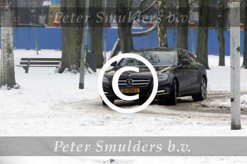 Rotterdam 23 januari 2013
Melissa Sneekes en Rene v d Gijp samen lunchen bij the harbour club in Rotterdam. Rene wil een dna test laten oen om te kijken of hij de vader van Melissa is.
Peter Smulders bv