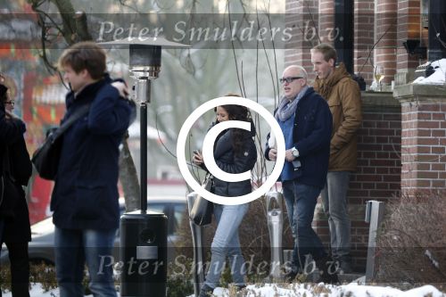 Rotterdam 23 januari 2013
Melissa Sneekes en Rene v d Gijp samen lunchen bij the harbour club in Rotterdam. Rene wil een dna test laten oen om te kijken of hij de vader van Melissa is.
Peter Smulders bv