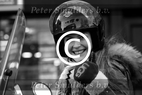 Amsterdam 28 januari 2013
Renee Gunning op vespa scooter.
Peter Smulders bv