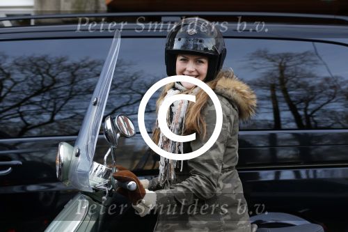 Amsterdam 28 januari 2013
Renee Gunning op vespa scooter.
Peter Smulders bv
