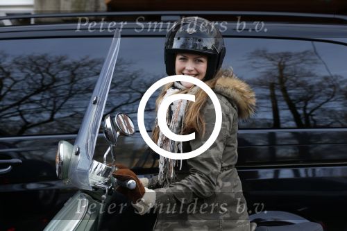 Amsterdam 28 januari 2013
Renee Gunning op vespa scooter.
Peter Smulders bv