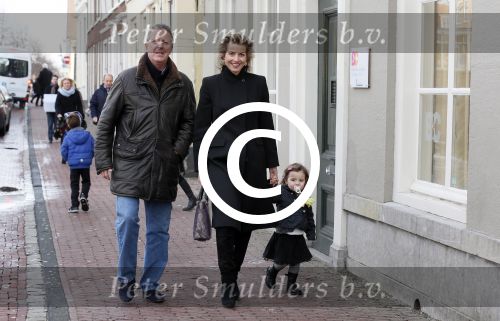 Leiden 10 februari 2013
Premiere Woezel en Pip in de Leidse schouwburg. Rob Janssen met vrouw en dochter
Peter Smulders bv