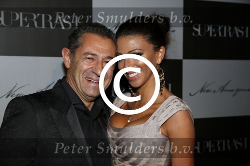 Amsterdam 26 januari 2013
Modeshow supertrash in manege bij het vondelpark. Roland Kahn met vriendin
Peter Smulders bv