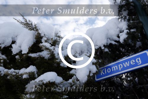 Nigtevecht 10 februari 2013
Huis Anouk Bo Max Edwin Smulders in de sneeuw.
Peter Smulders bv