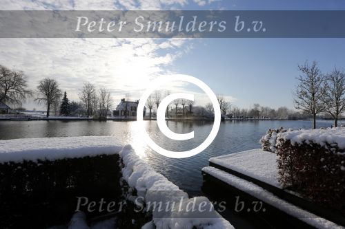 Nigtevecht 10 februari 2013
Huis Anouk Bo Max Edwin Smulders in de sneeuw.
Peter Smulders bv