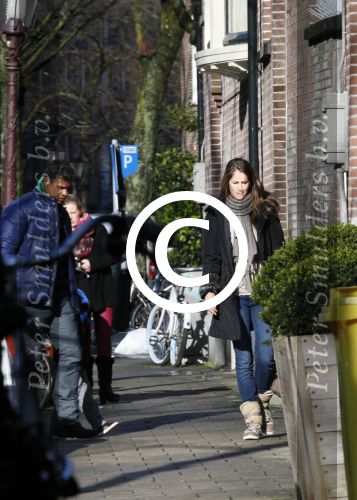 Amsterdam 6 februari 2013
Frank Rijkaard en zijn vrouw Stephanie  hebben hun zoon opgehaald van school
Peter Smulders bv