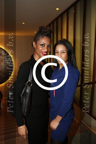 Amsterdam 5 februari 2013
Uitreiking Astir awards in het Okura hotel. Sylvana Simons met dochter
Peter Smulders bv