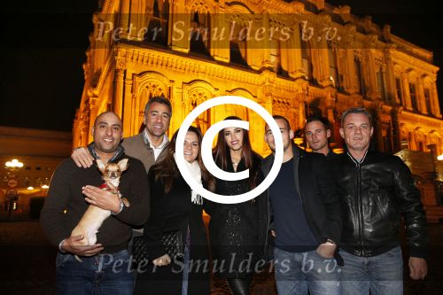 Istanbul 24 januari 2013
Op bezoek bij Wesley Sneijder en zijn vrouw Yolanthe Sneijder Cabau.
Ze slapen in het four seasons hotel . Wesley gaat spelen voor Galatasaray en wordt als een held binnengehaald. Wesley met zijn vader Berrie broer Jeffrey vriend Redouan en zijn begeleider met vrouw.
Peter Smulders bv