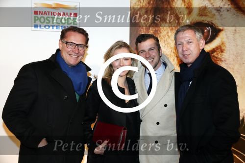Amsterdam 13 februari 2013
Goed geld gala van de nationale postcodeloterij in het comcertgebouw waar Bill Clinton komt spreken. Winston Gerschtanowitz met Renate Verbaan en Albert Verlinde en Onno Hoes
Peter Smulders bv