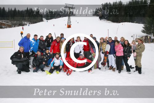 Flauchau (Ooostenrijk), 21 Januari 2014
Wintersport met Vinzzent, Frans Duijts, Django Wagner, Wolter Kroes, Nick Nielsen, Henk Dissel, Rene Schuurmans, Wesley Klein, Yes-R en Charlu Luske
Foto Peter Smulders BV.