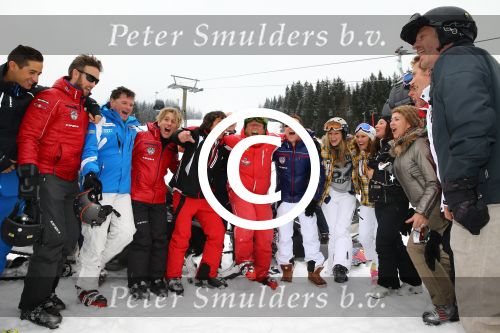 Flauchau (Ooostenrijk), 21 Januari 2014
Wintersport met Vinzzent, Frans Duijts, Django Wagner, Wolter Kroes, Nick Nielsen, Henk Dissel, Rene Schuurmans, Wesley Klein, Yes-R en Charlu Luske
Foto Peter Smulders BV.