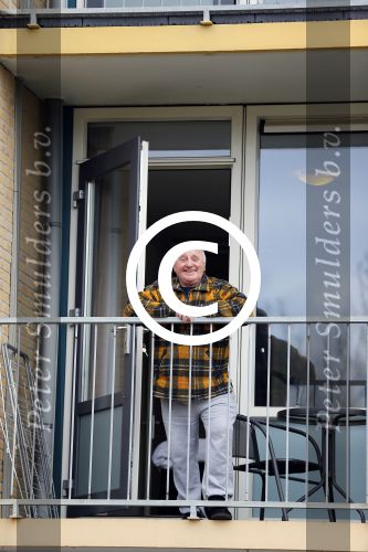 Hoofddorp 17 januari 2014
Binnen kijken in het huis van Bram Biesterveld ( Pommetje Horlepiep)