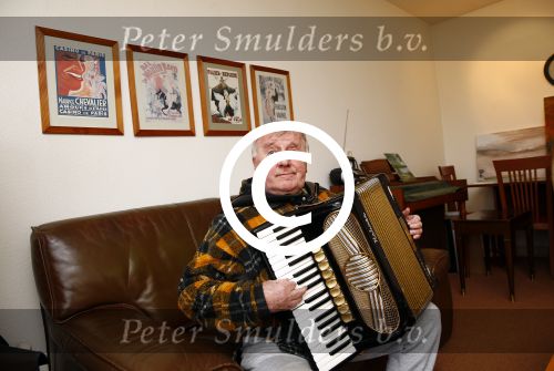 Hoofddorp 17 januari 2014
Binnen kijken in het huis van Bram Biesterveld ( Pommetje Horlepiep)