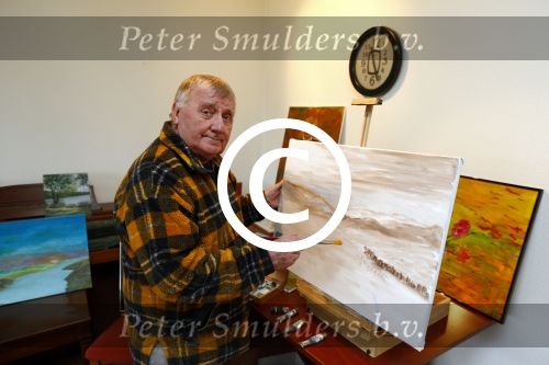 Hoofddorp 17 januari 2014
Binnen kijken in het huis van Bram Biesterveld ( Pommetje Horlepiep)