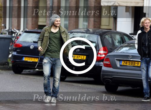 Amsterdam 13 januari 2014
Daley Blind met een vriend op de cornelis schuytstraat.