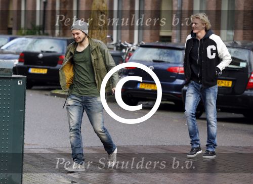 Amsterdam 13 januari 2014
Daley Blind met een vriend op de cornelis schuytstraat.