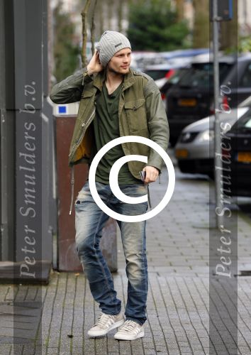 Amsterdam 13 januari 2014
Daley Blind met een vriend op de cornelis schuytstraat.