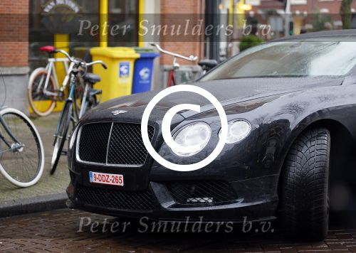 Amsterdam 21 januari 2014
Demy de Zeeuw met zijn nieuwe Bentley.