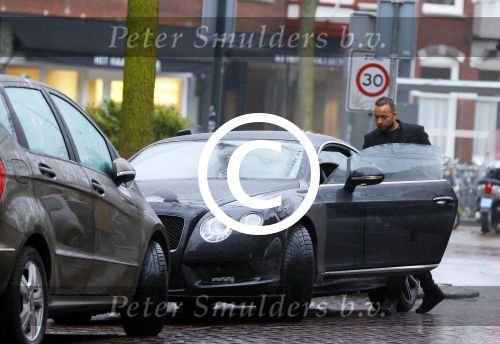 Amsterdam 21 januari 2014
Demy de Zeeuw met zijn nieuwe Bentley.