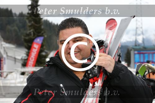 Flauchau (Ooostenrijk), 21 Januari 2014
Wintersport met Vinzzent, Frans Duijts, Django Wagner, Wolter Kroes, Nick Nielsen, Henk Dissel, Rene Schuurmans, Wesley Klein, Yes-R en Charly Luske
Foto Peter Smulders BV.