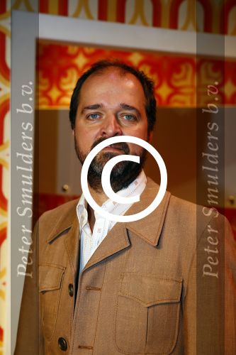 Haarlem 12 januari 2013
Premiere Liefde Half om Halfï¿½
metHenriï¿½tte Tol, Rick Engelkes, Kees Boot, Lone van Roosendaal, Camilla Siegertz en Jelle de Jong in de schouwburg van Haarlem.