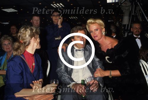 Noordwijk 12 December 1988 Koos Alberts en Ria Valk  en Leo Lukassen met zijn vrouw