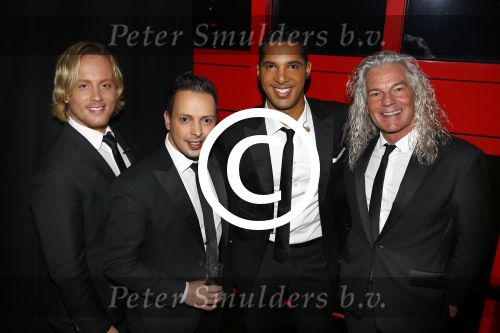 Uitgeest 20 januari 2014
Nieuwjaarsreceptie Henk Geels in Bob\'s saloon. LA the voices