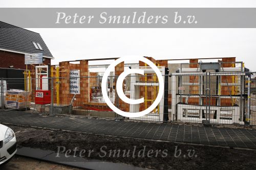 Volendam 16 januari 2014
Nick Schilder is een nieuw huis aan het bouwen met daaronder een muziekstudio.