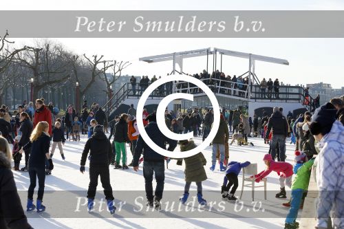 Amsterdam 12 januari 2014
Schaatsbaan op het museumplein.
