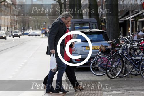 Amsterdam 11 januari 2013
Tom Egbers en Janke Dekker op de beethovenstraat