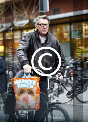 Amsterdam 9 januari 2013
Ursul de Geer doet boodschappen bij de albert Heijn