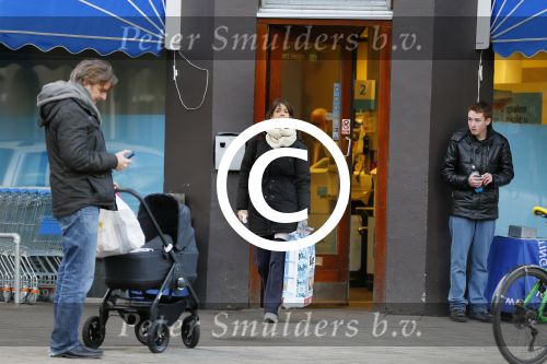 Amsterdam  11 januari 2014
Victor Reinier met vriendin en baby in kinderwagen.