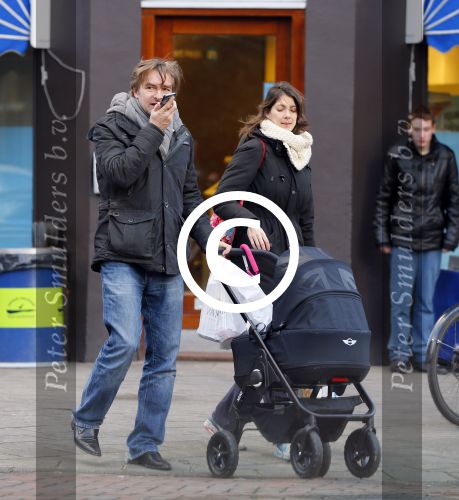 Amsterdam  11 januari 2014
Victor Reinier met vriendin en baby in kinderwagen.