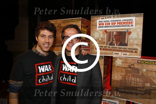 Amsterdam 13 januari 2013
Guus Meeuwis stelt twee liedjes beschikbaar voor de musical op school voor warchild. Presentatie was in Carre. William Spaaij praat het programma aan elkaar